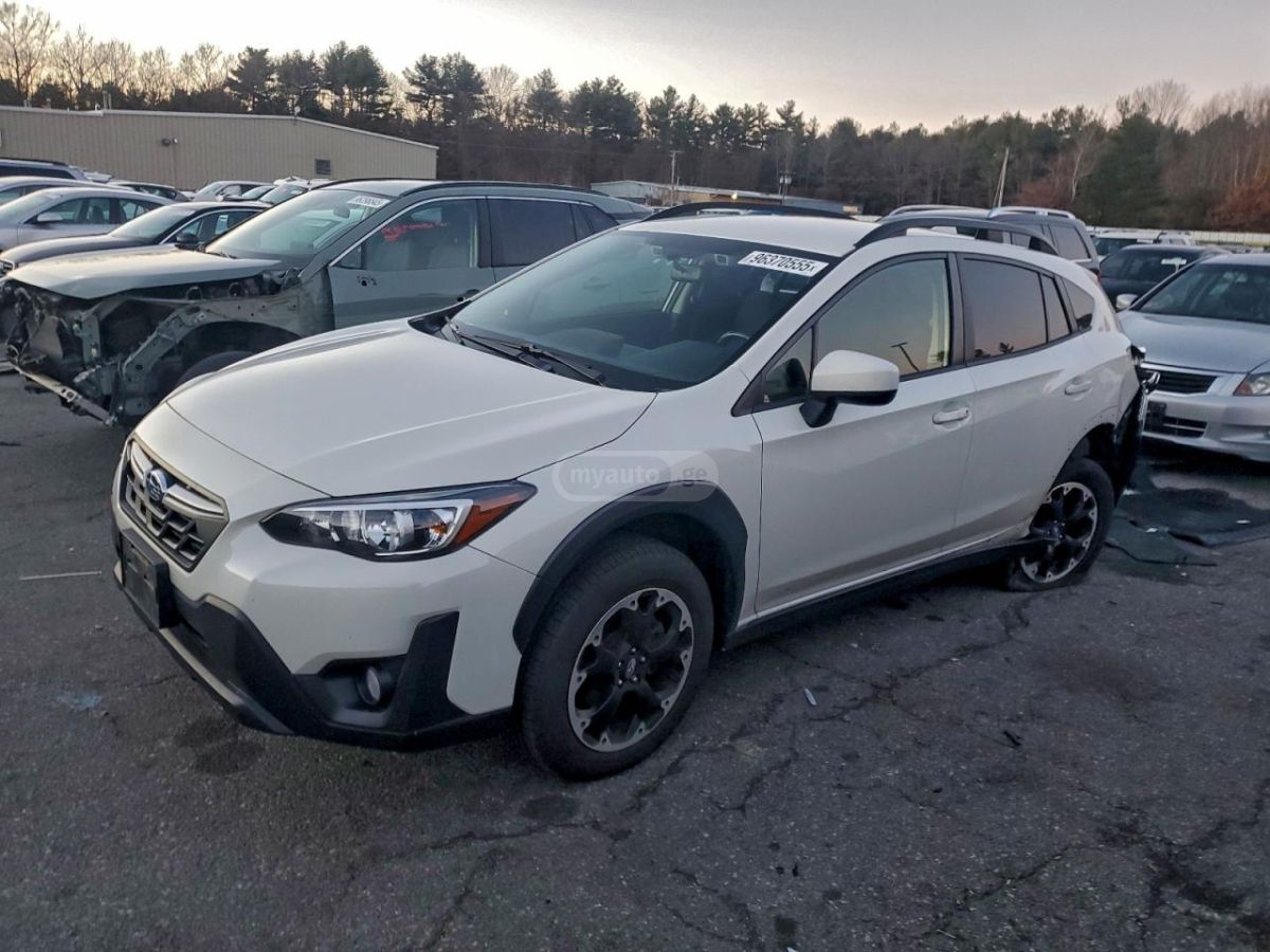 Subaru Crosstrek - фото 1