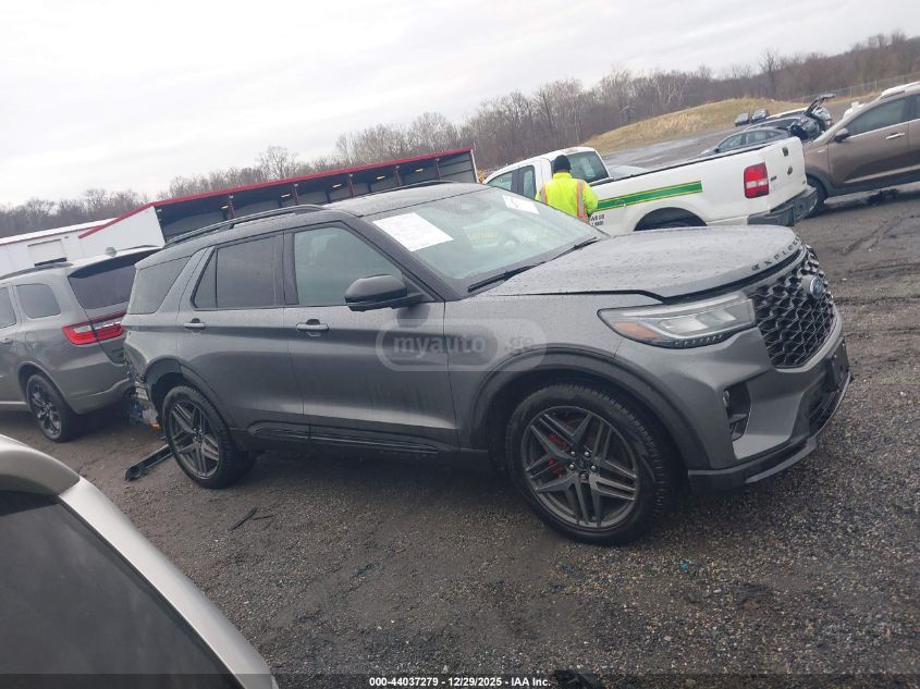 Ford Explorer 2025 — миниатюра 13