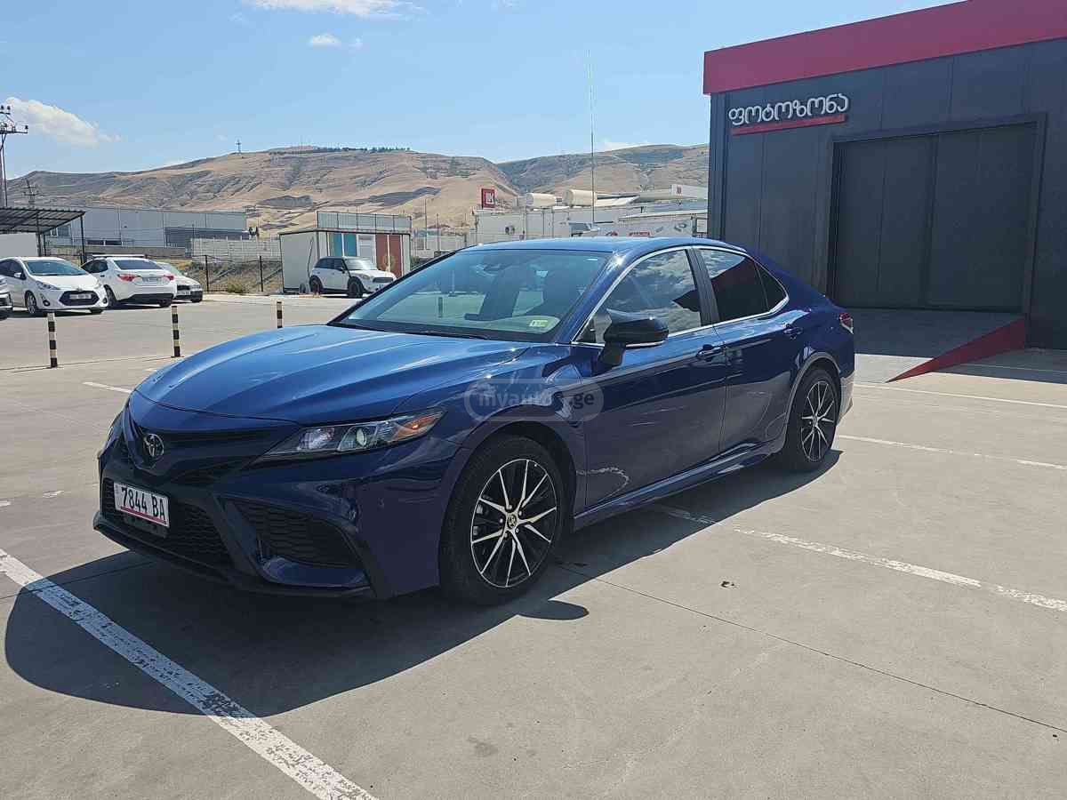 Toyota Toyota Camry — миниатюра 1