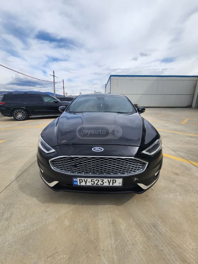 Ford Fusion - фото 1