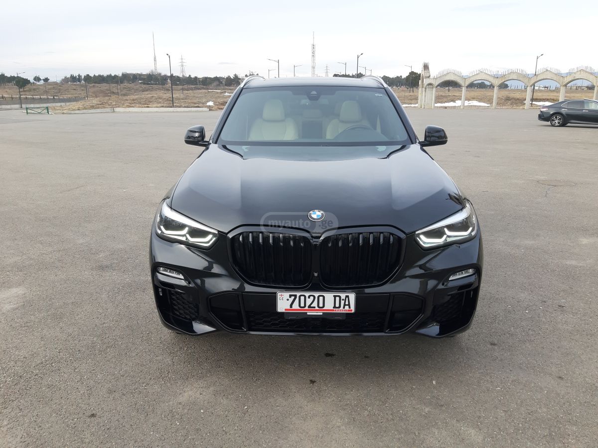 BMW xDrive40i 4dr All-Wheel Drive — миниатюра 5