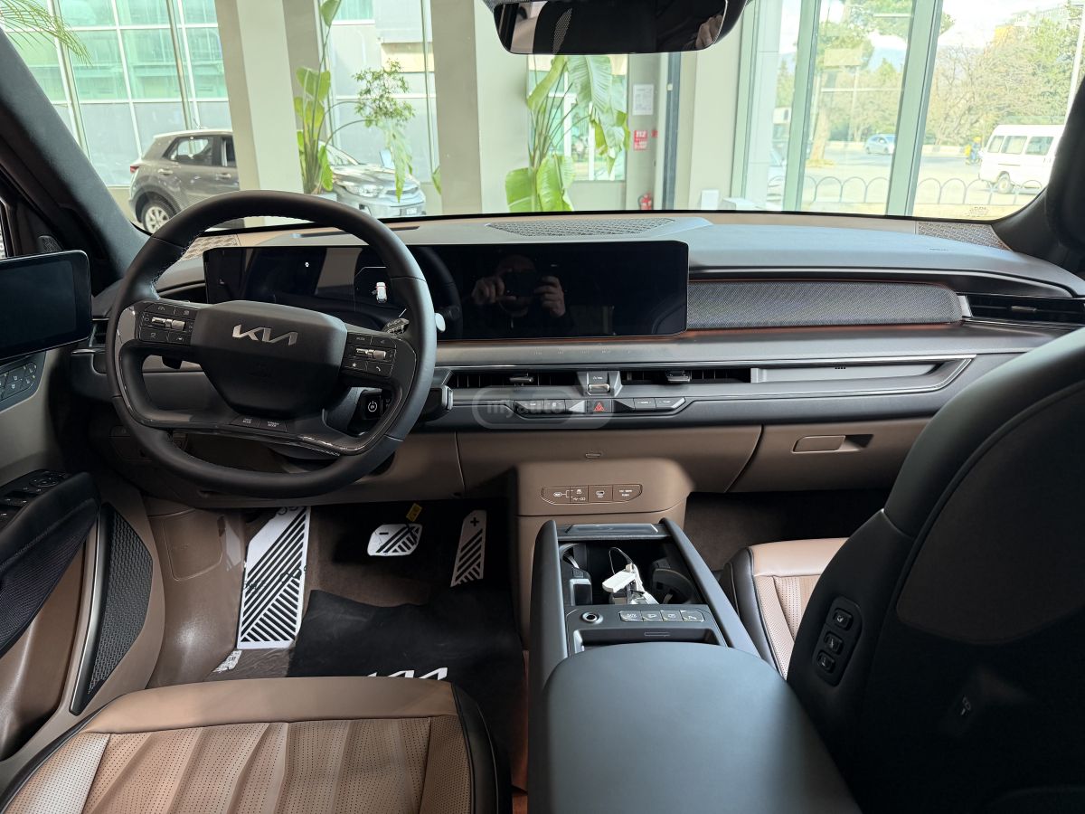 Kia EV6 - фото 7