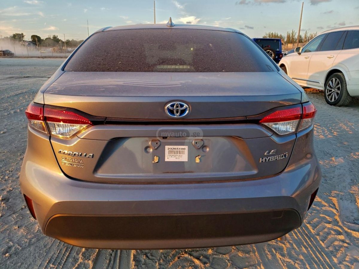 Toyota Corolla - фото 6