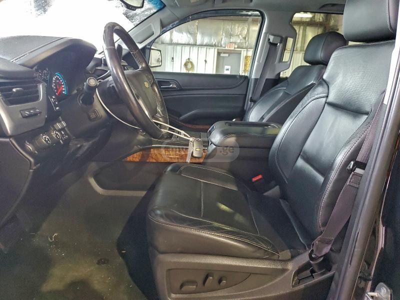 Chevrolet Suburban - фото 13