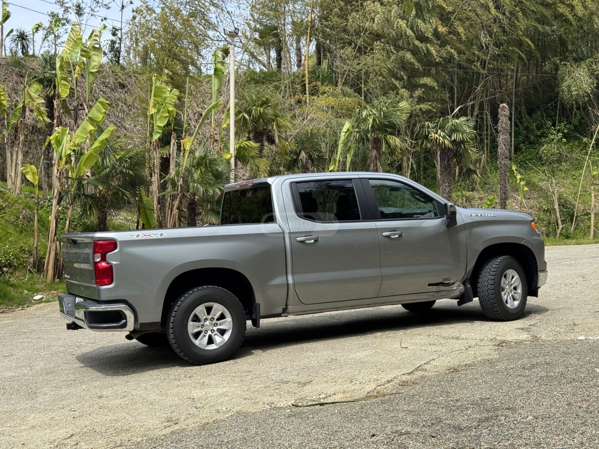 Chevrolet Silverado - фото 5