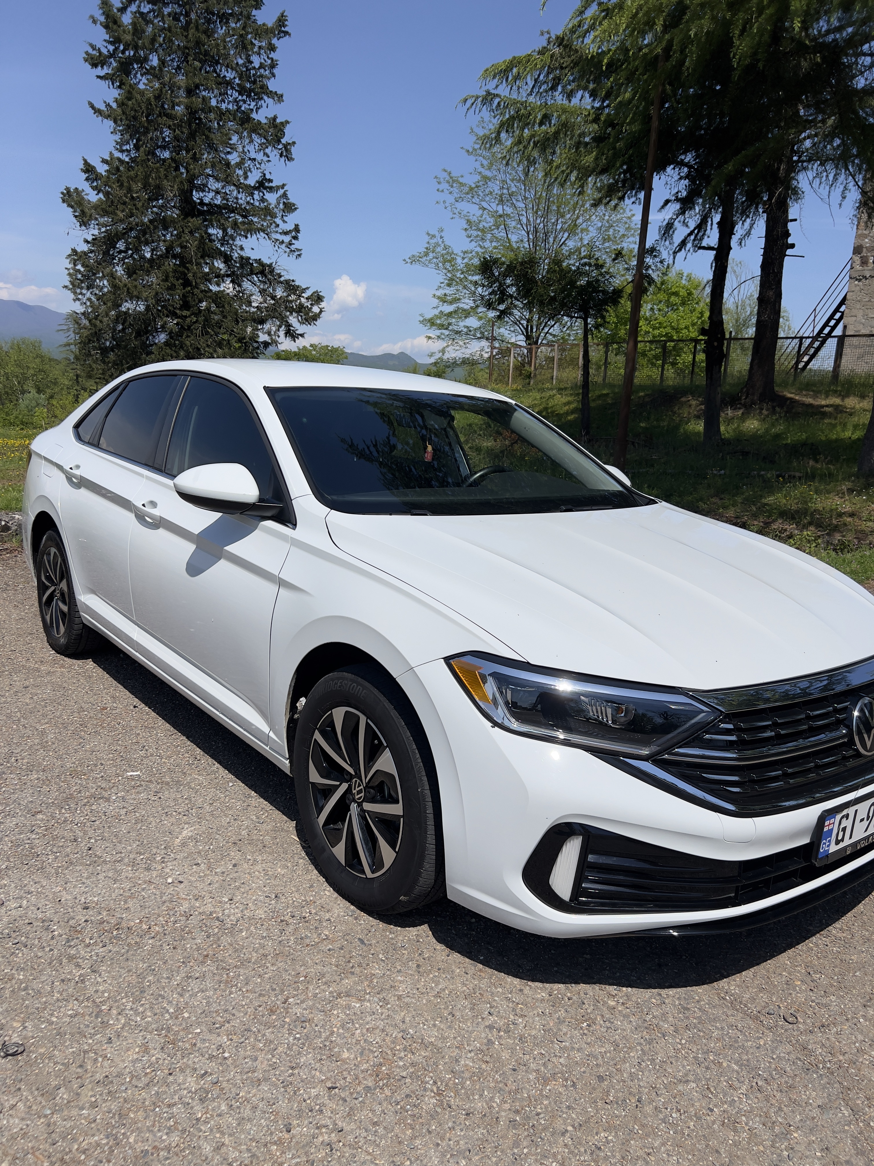 Volkswagen Jetta - фото 3