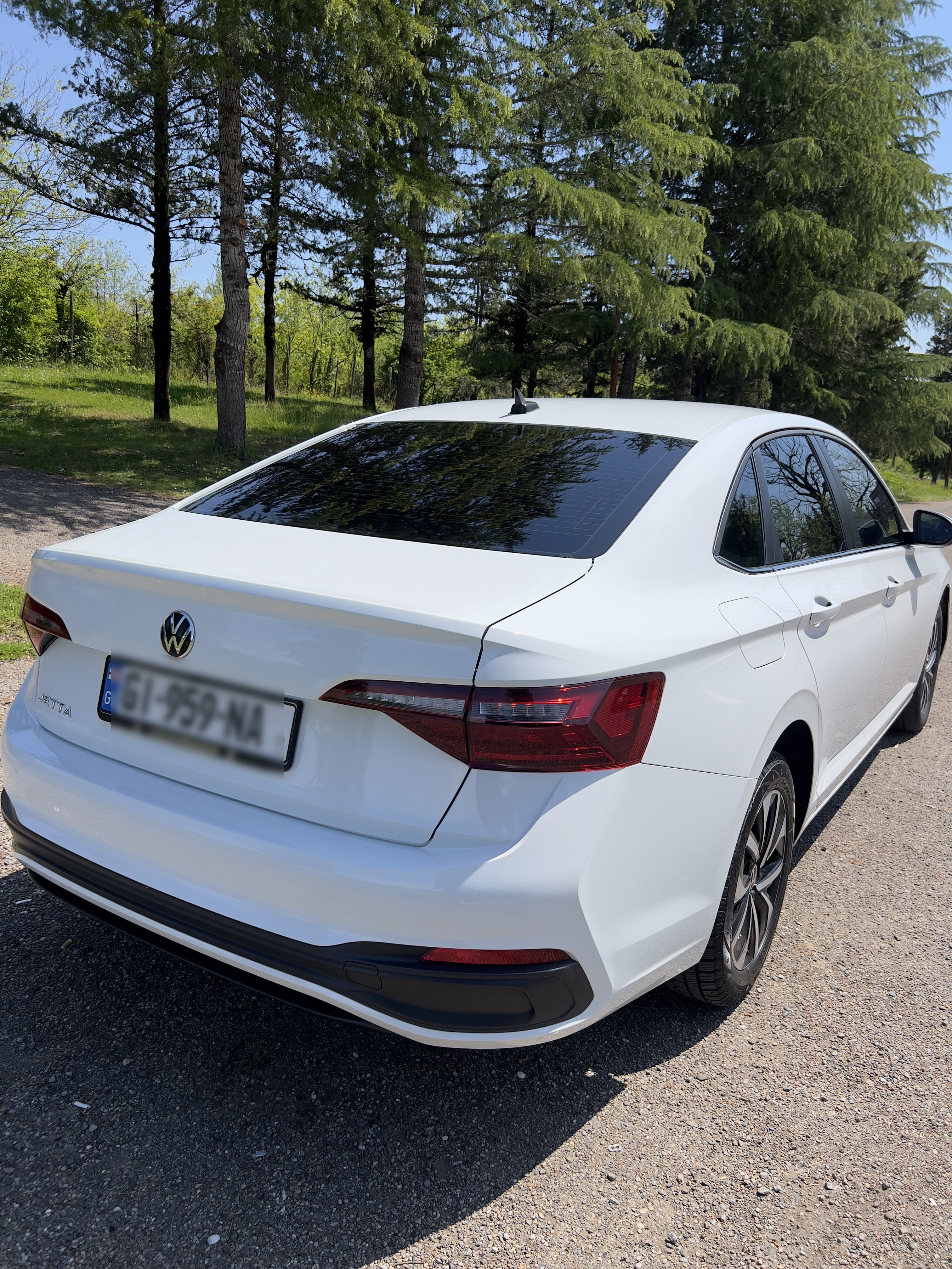 Volkswagen Jetta - фото 4