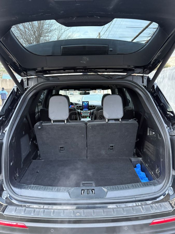 Ford Explorer - фото 14