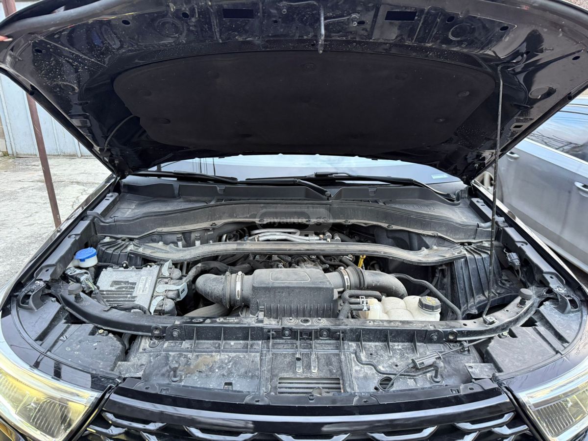 Ford Explorer - фото 15