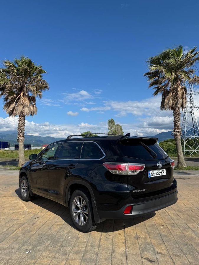 Toyota Highlander - фото 5