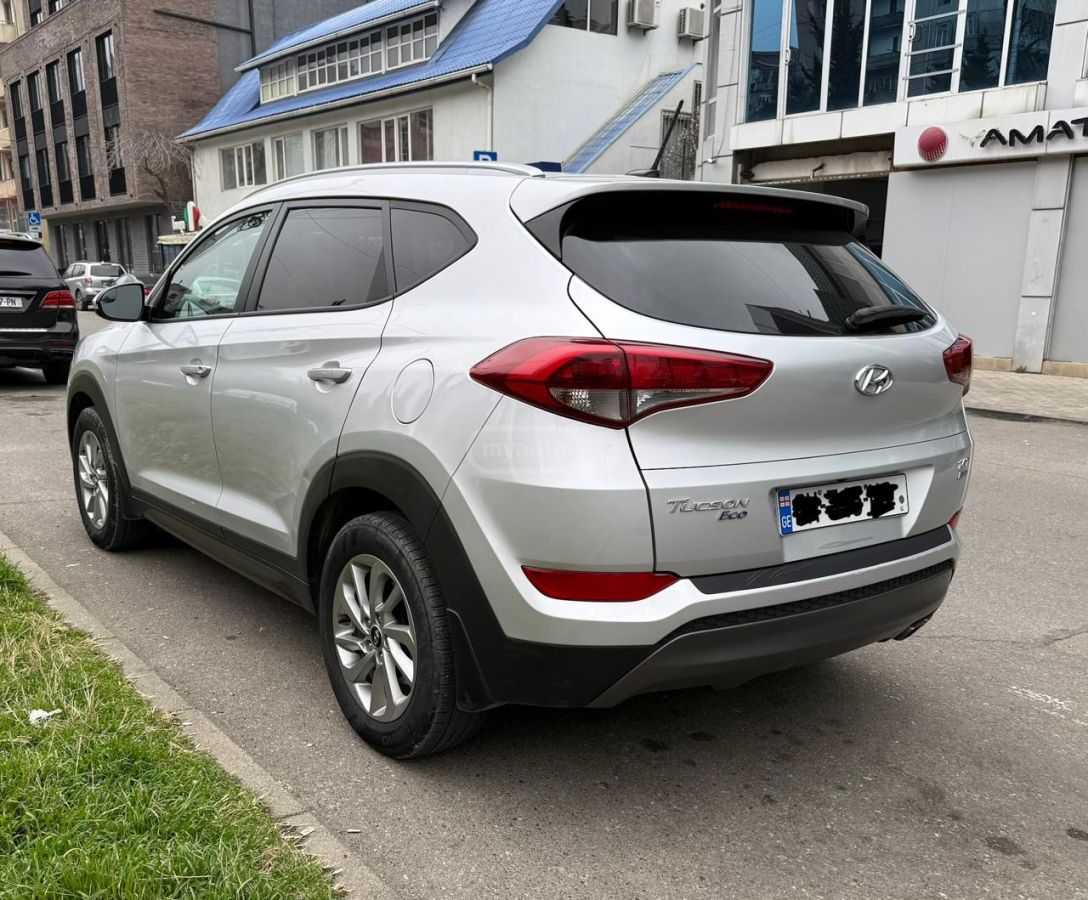 Hyundai Tucson - фото 4