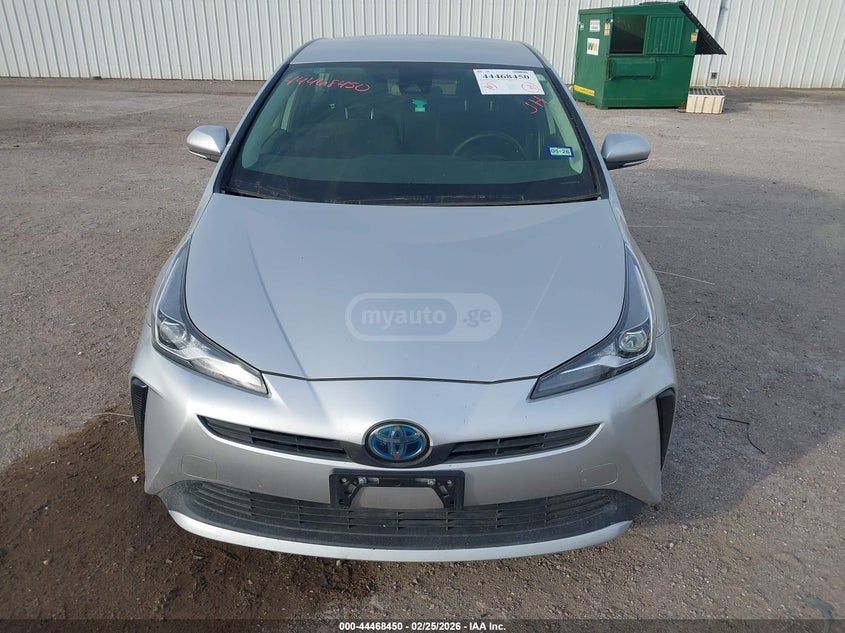 Toyota Prius - фото 8