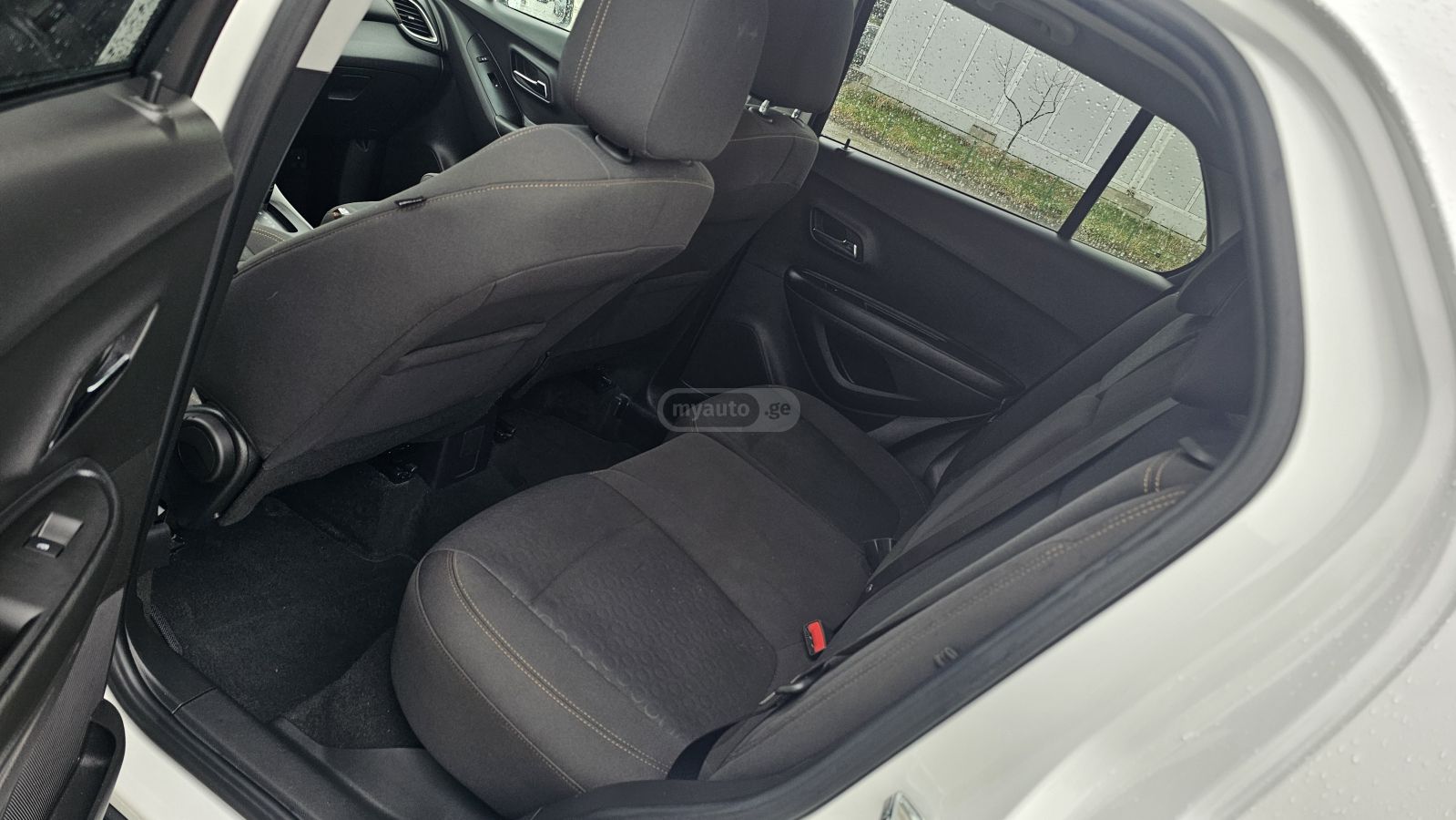 Chevrolet Trax - фото 4