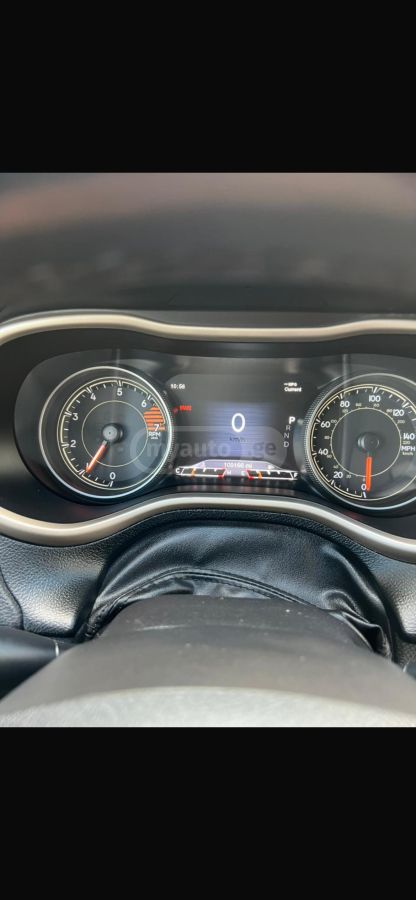 Jeep Cherokee - фото 10