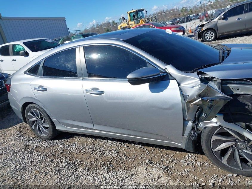 Honda Insight - фото 12