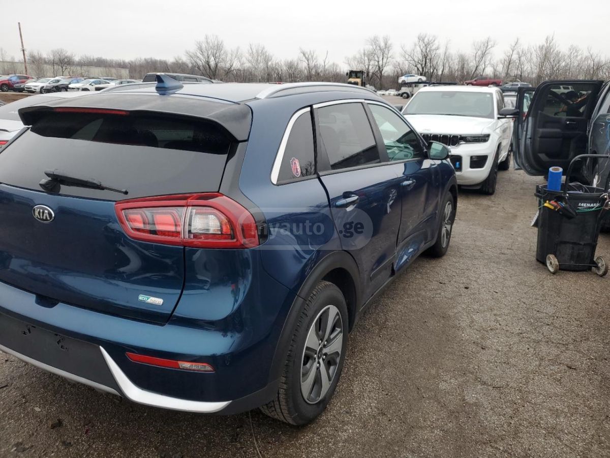 Kia Niro - фото 3