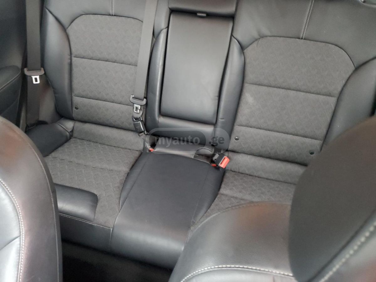 Kia Niro - фото 8