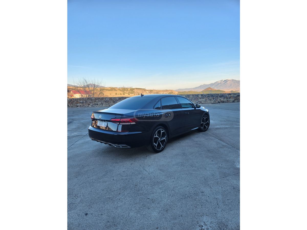 Volkswagen Passat - фото 5