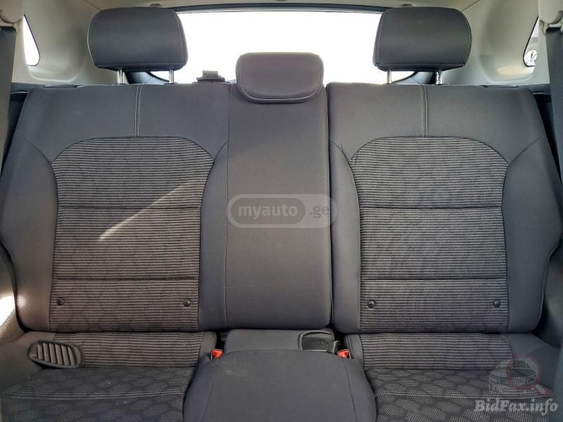 Kia Niro - фото 9