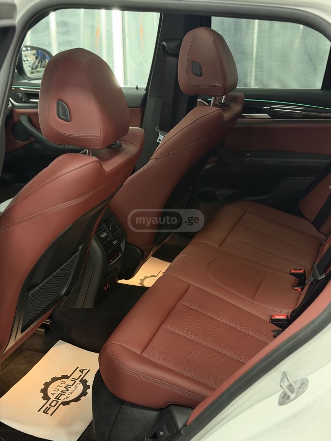 BMW X3 - фото 12