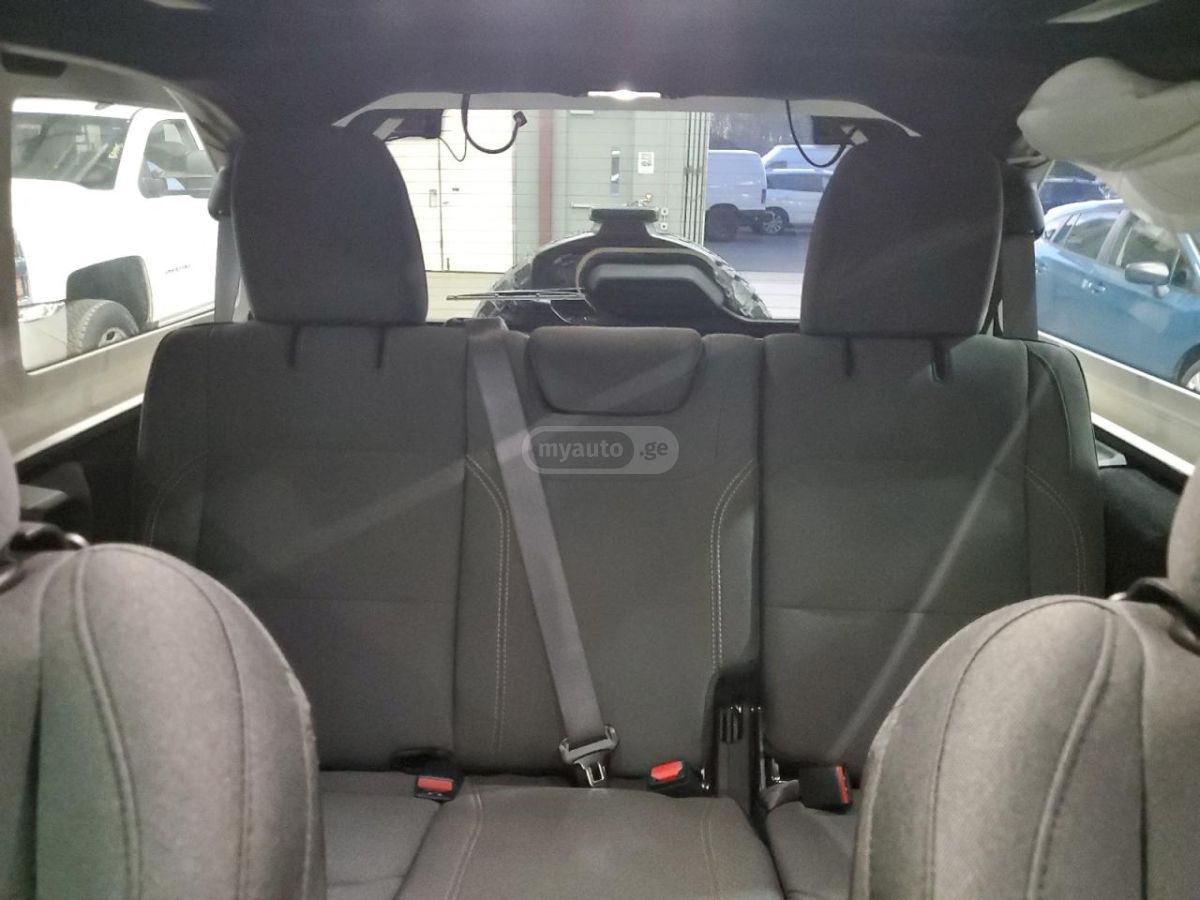 Jeep Wrangler 2025 — миниатюра 10