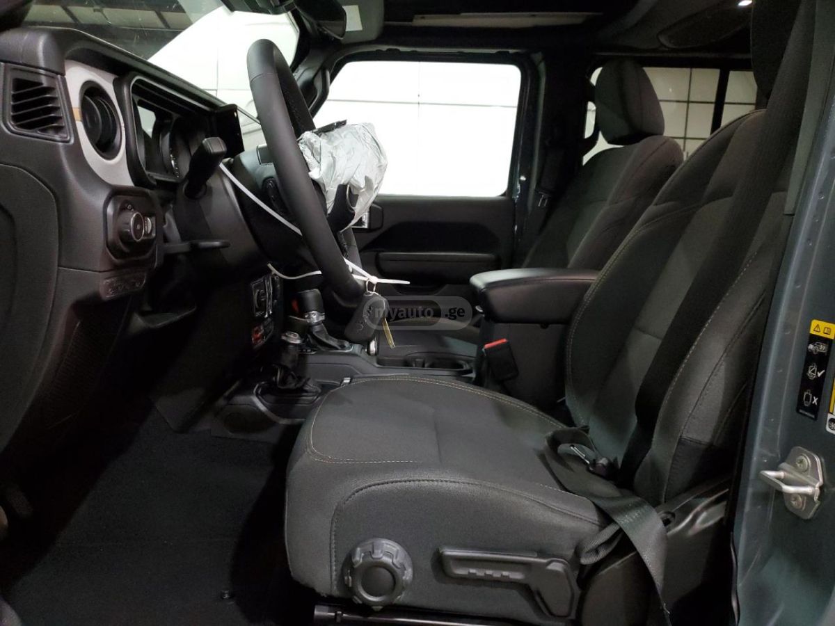 Jeep Wrangler 2025 — миниатюра 7