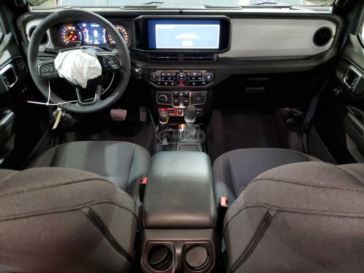 Jeep Wrangler 2025 — миниатюра 8