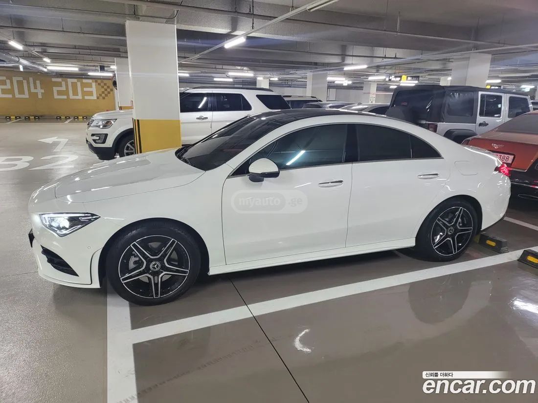 Mercedes-Benz CLA 35 AMG 2023 — миниатюра 3