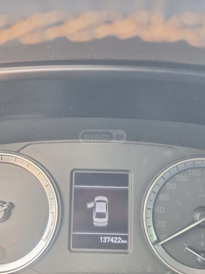 Hyundai Sonata - фото 2
