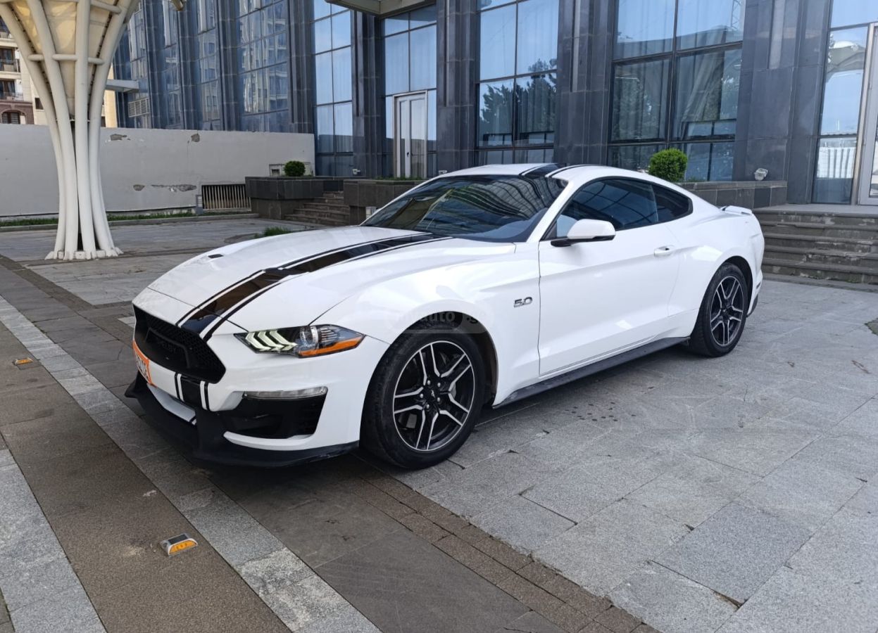 FordMustang2019
