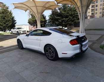 FordMustang2019
