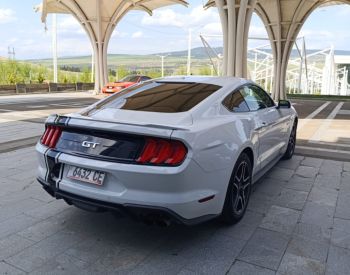 FordMustang2019