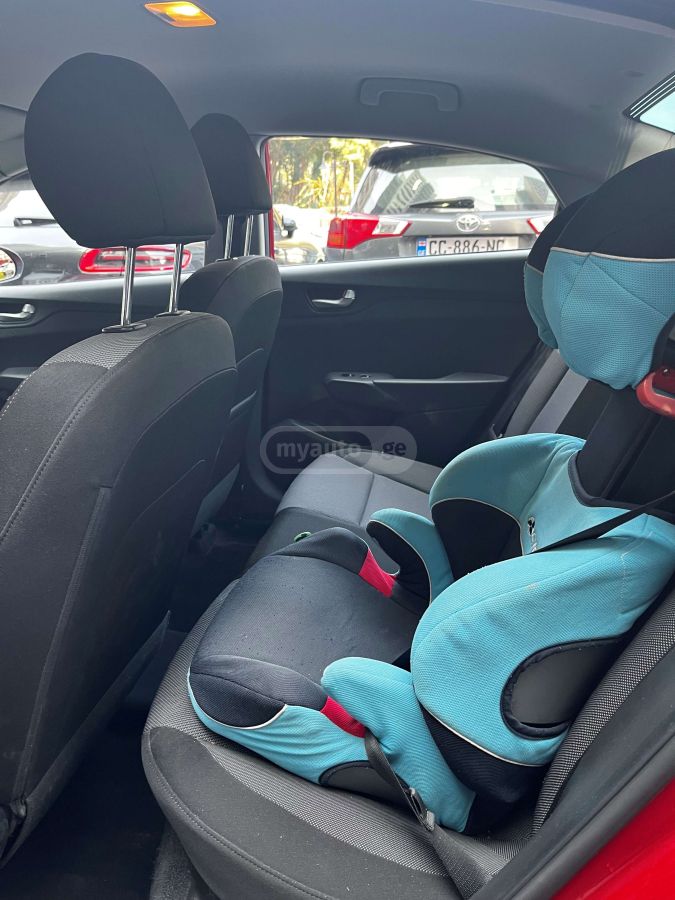 Hyundai Limited 4dr Sedan CVT — миниатюра 11