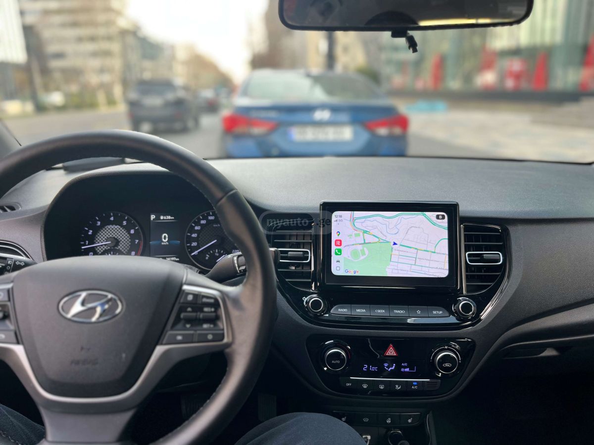 Hyundai Limited 4dr Sedan CVT — миниатюра 13