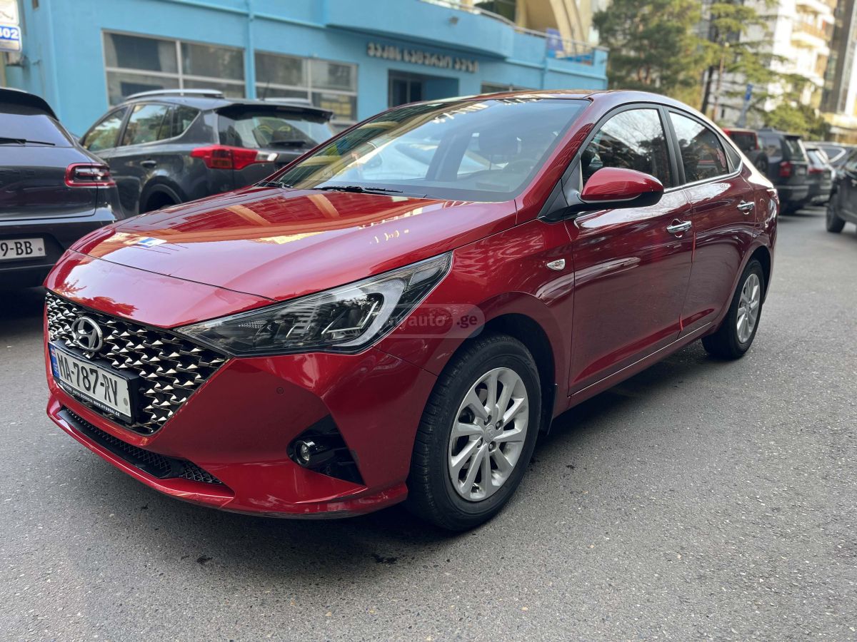 Hyundai Limited 4dr Sedan CVT — миниатюра 2