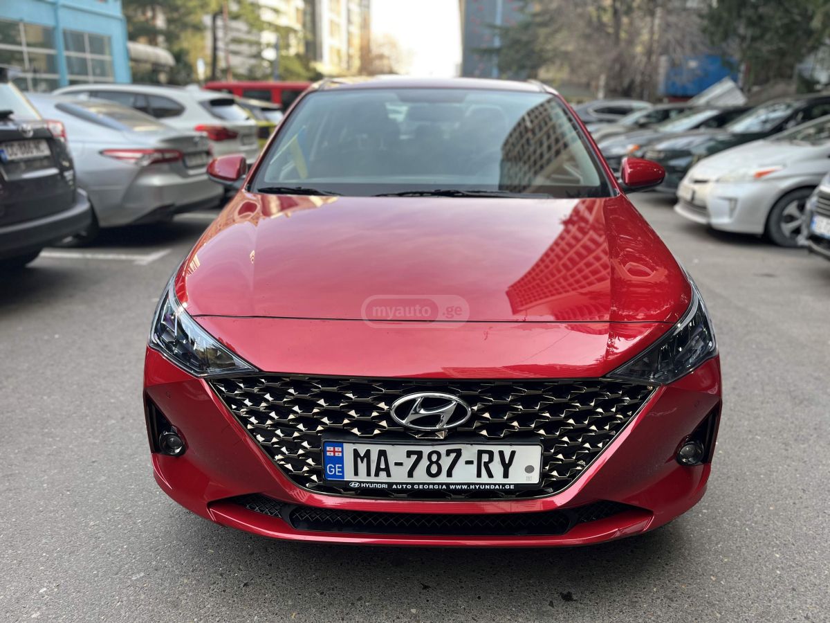 Hyundai Limited 4dr Sedan CVT — миниатюра 5