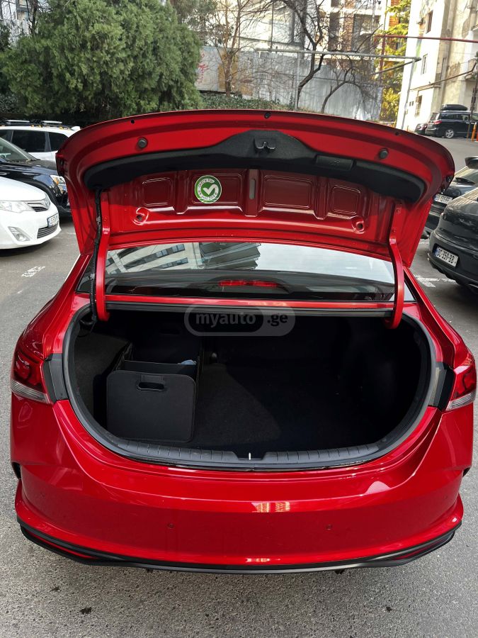 Hyundai Limited 4dr Sedan CVT — миниатюра 7