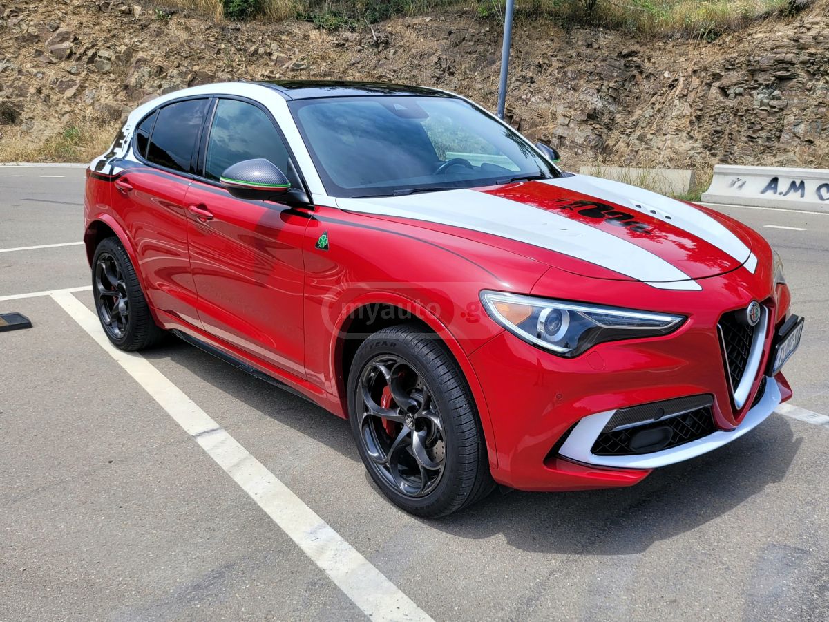 Alfa Romeo Stelvio - фото 3