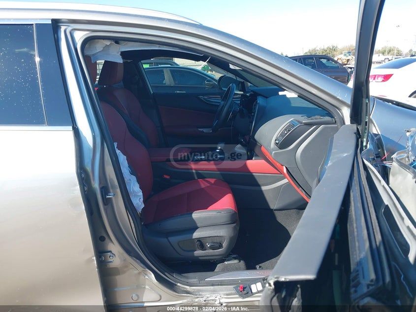 Lexus NX 250 - фото 5