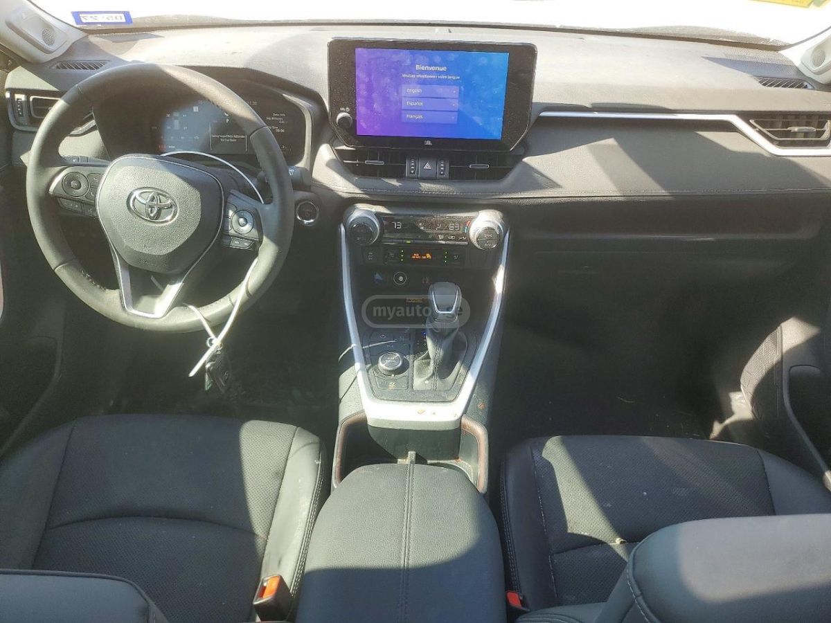 Toyota LIMITED — миниатюра 8