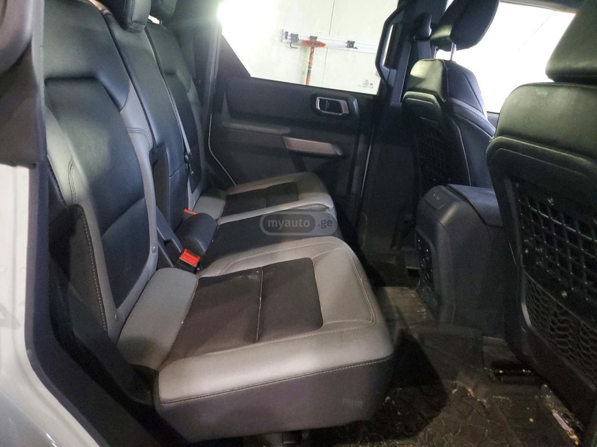 Ford Bronco - фото 10