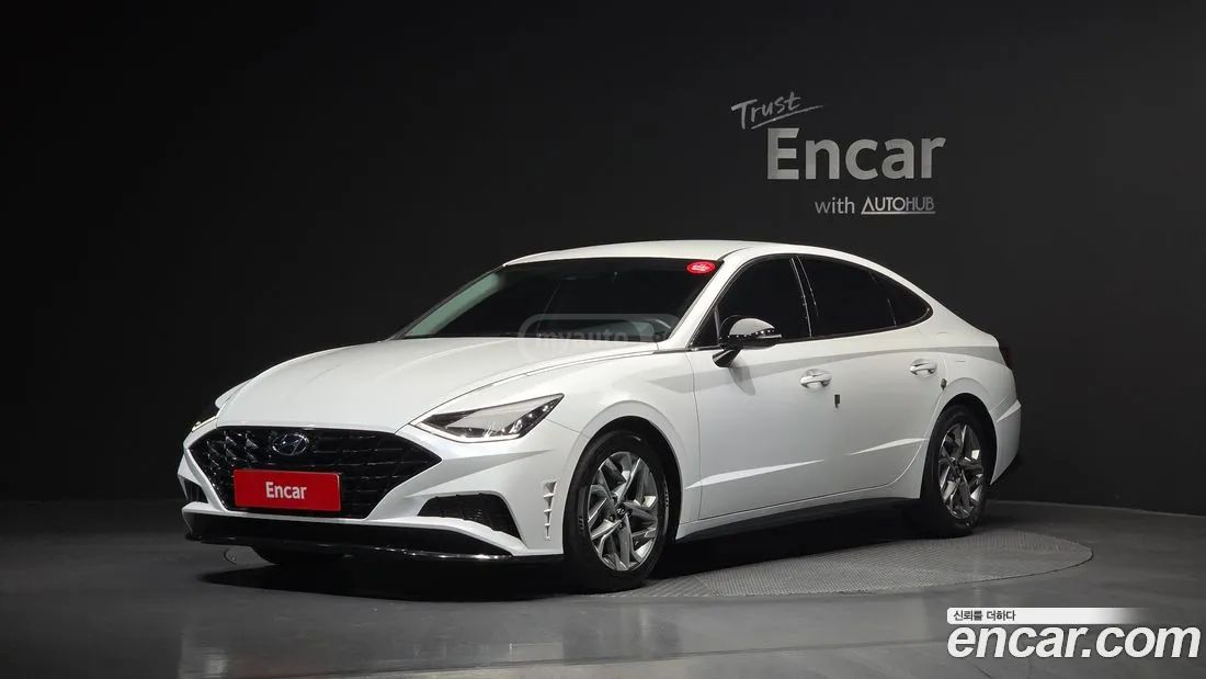 Hyundai Sonata - фото 1