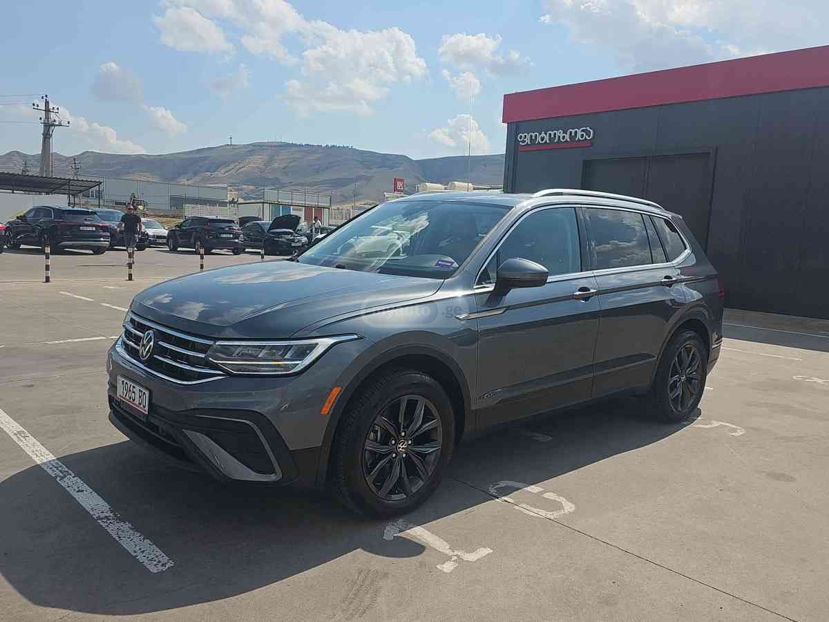 Volkswagen Volkswagen Tiguan — миниатюра 1