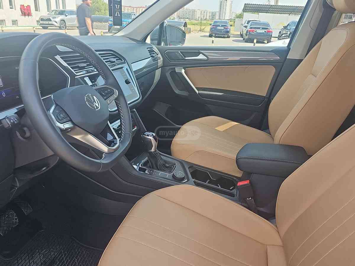 Volkswagen Volkswagen Tiguan — миниатюра 9