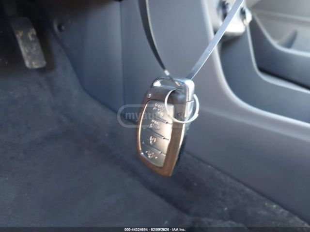 Hyundai Ioniq 2021 — миниатюра 12