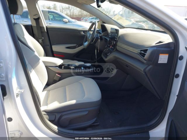 Hyundai Ioniq 2021 — миниатюра 13