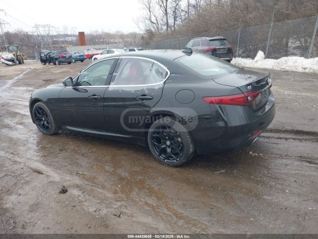 Alfa Romeo Giulia - фото 6