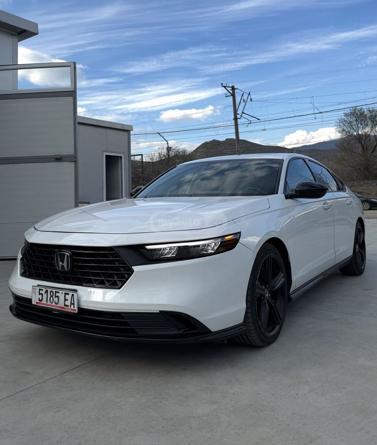 Honda Accord - фото 1