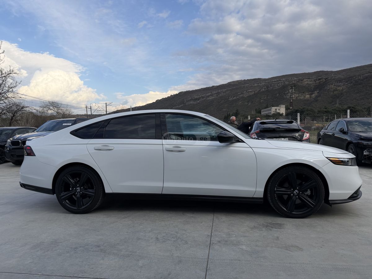 Honda Accord - фото 13