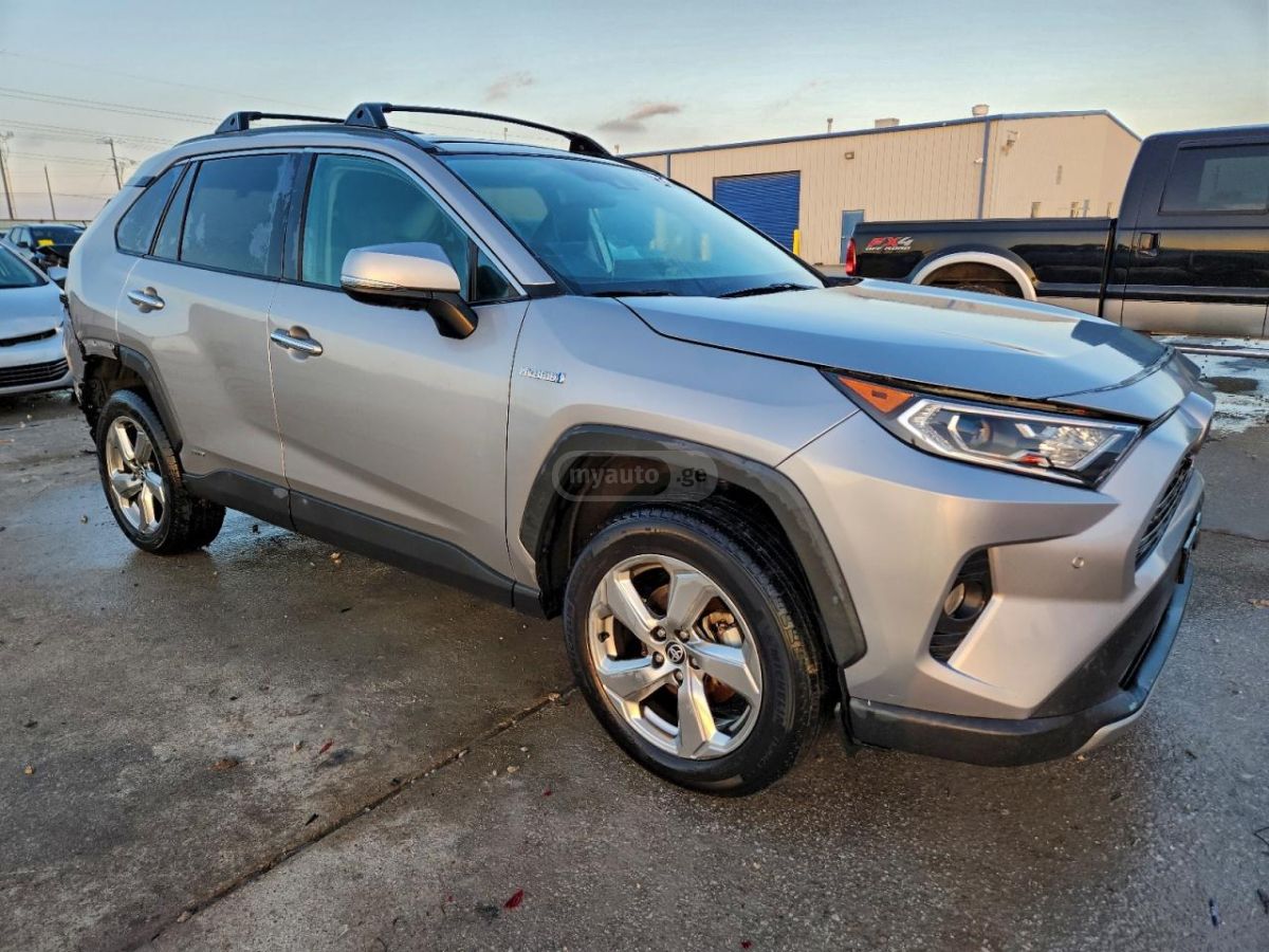 Toyota RAV 4 - фото 2